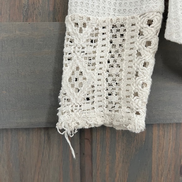 Lucky Brand knit long sleeve - Picture 4 of 4